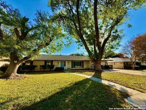 634 SUNHAVEN DR, Windcrest, TX 78239