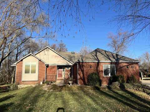 302 E Quivira Cir, Kechi, KS 67067