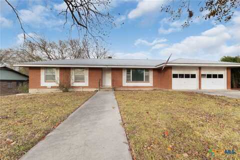 22 SNELL, Lampasas, TX 76550