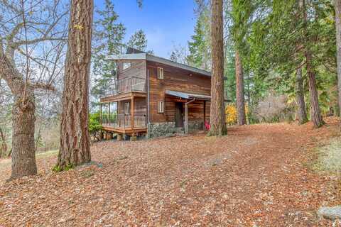 2259 Hugo Rd. Road, Merlin, OR 97532