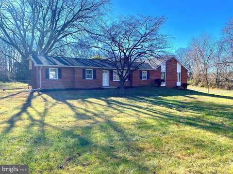 6164 MARTINSBURG PIKE, SHEPHERDSTOWN, WV 25443