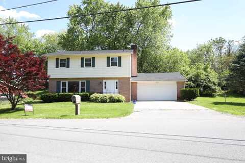 115 EVANS RUN DRIVE, MARTINSBURG, WV 25405