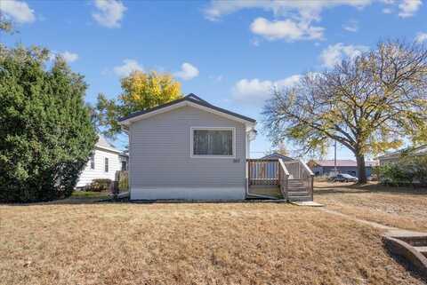 805 Knoll Avenue, Waterloo, IA 50701