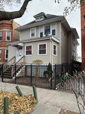 4717 N. Bernard Street, Chicago, IL 60625