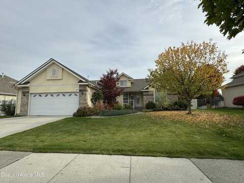 8208 N SALMONBERRY LOOP, Hayden, ID 83835