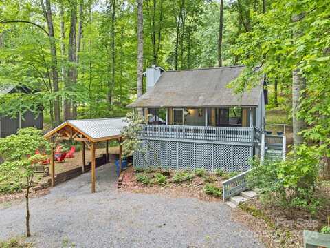 27 Gail Drive, Maggie Valley, NC 28751