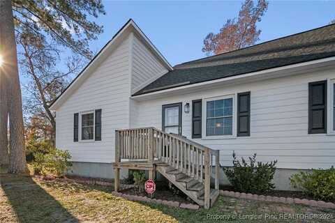 152 W Parkton Tobemory Road, Parkton, NC 28371