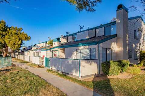 44460 15th Street E #1, Lancaster, CA 93535