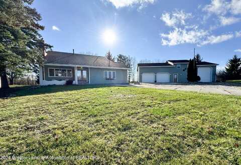 11180 Sun Dog Trail, Perrinton, MI 48871