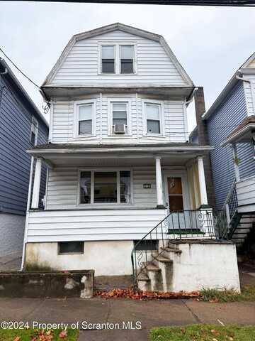 710 N Washington Street, Beach Haven, PA 18705