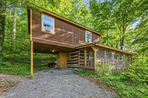 3129 Dupont Springs Road, Sevierville, TN 37876