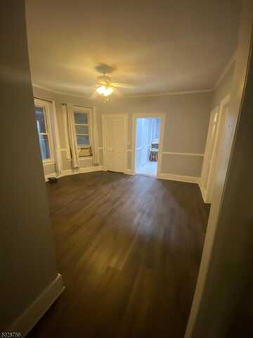 184-188 OAK, Paterson, NJ 07501