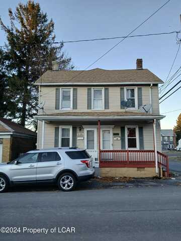 425 W 5th Street, Hazleton, PA 18201