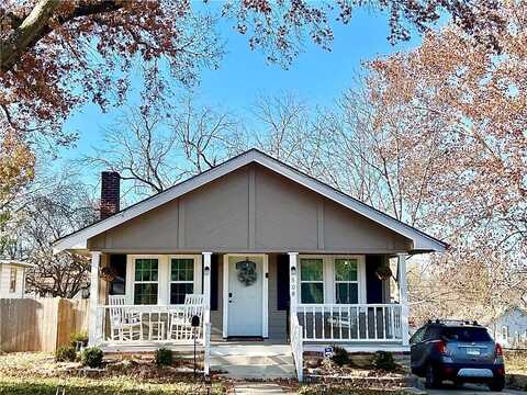 508 S Hardy Avenue, Independence, MO 64053