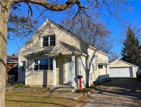 451 77th Street, Niagara Falls, NY 14304