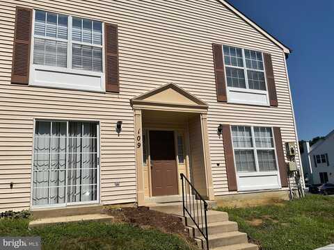 109 AZALEA CT #18-5, UPPER MARLBORO, MD 20774