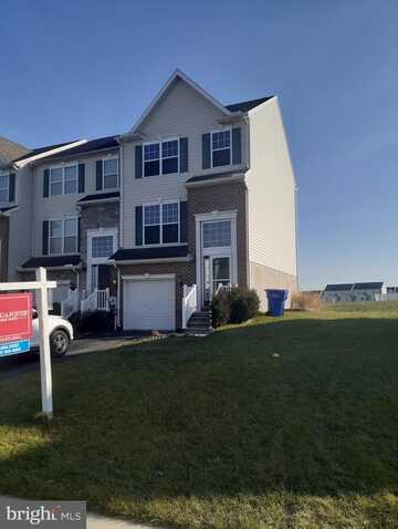 1228 LEDGE DR, YORK, PA 17408