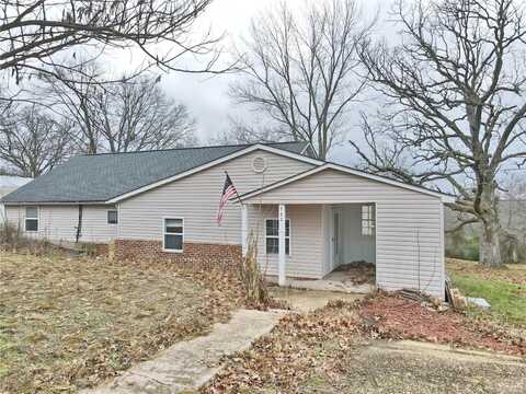 582 Barton Street, Bourbon, MO 65441