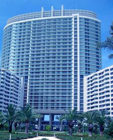 1500 Bay Rd, Miami Beach, FL 33139