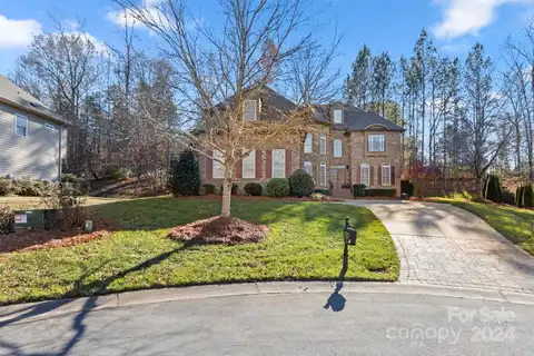 10121 Enfield Court, Fort Mill, SC 29707