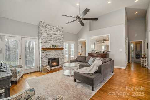 180 Sink Farm Road, Mooresville, NC 28115
