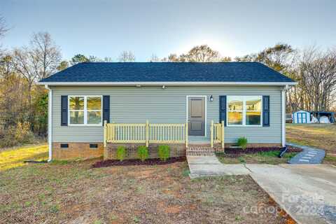 215 Darth Maul Drive, Grover, NC 28073