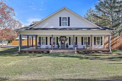 148 Stanton Hall Drive, Florence, MS 39073