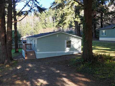 17281 Hwy 101 N, Smith River, CA 95567