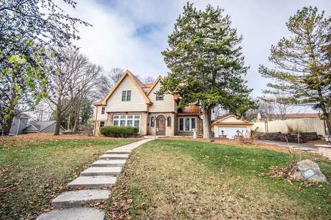 8Th, WEST BEND, WI 53095