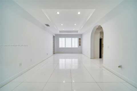 129Th, MIAMI, FL 33184