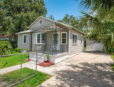 Hyram, JACKSONVILLE, FL 32210