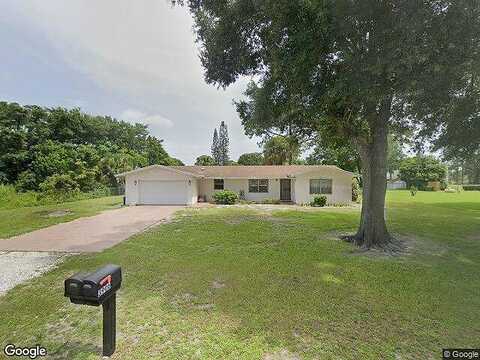 Avenue L, FORT PIERCE, FL 34947