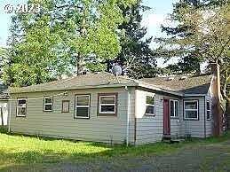 Yamhill, PORTLAND, OR 97233