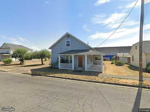 1St, CRESWELL, OR 97426