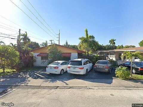 10Th, HALLANDALE BEACH, FL 33009