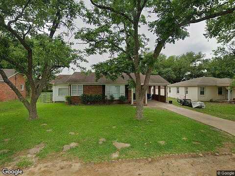 North, LINDALE, TX 75771