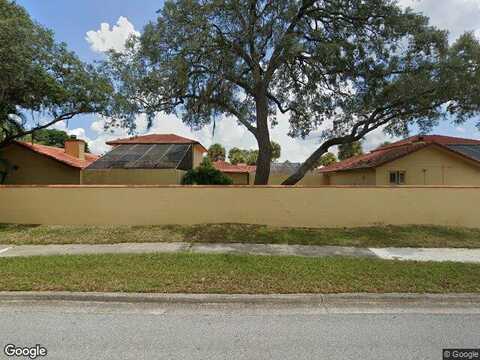 Bermuda Cir, Orlando, FL 32808