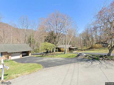 Holton Ave E, Big Stone Gap, VA 24219