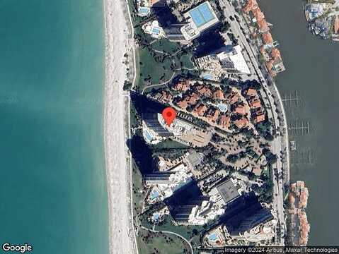 Gulf Shore Blvd N Ph 3, Naples, FL 34103