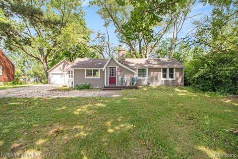 16750 Middlebelt Road, Livonia, MI 48154