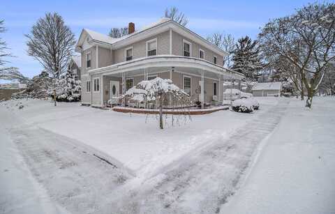 209 N William Street, Ludington, MI 49431