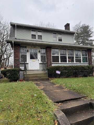 515 Carroll Street, Youngstown, OH 44502