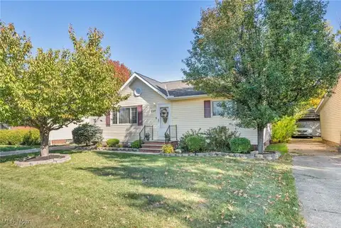 837 Charles Street, Willowick, OH 44095