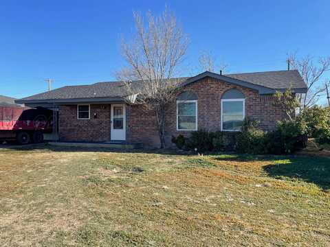 124 NW 12th Street, Dimmitt, TX 79027