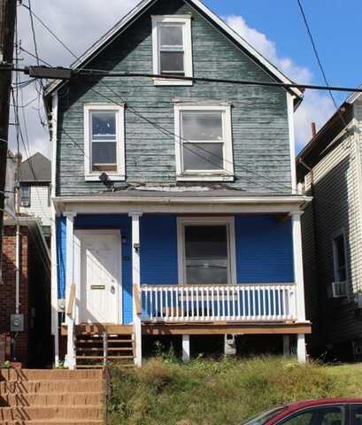 121 McKean Ave, Donora, PA 15033