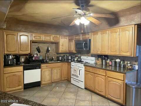 61St, PHOENIX, AZ 85033