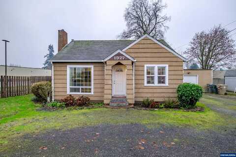 1927 Main St, Sweet Home, OR 97386