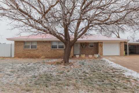 301 N Armstrong Avenue, Tulia, TX 79088