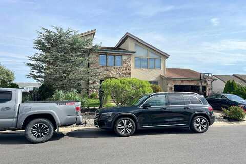 Peter, MANAHAWKIN, NJ 08050