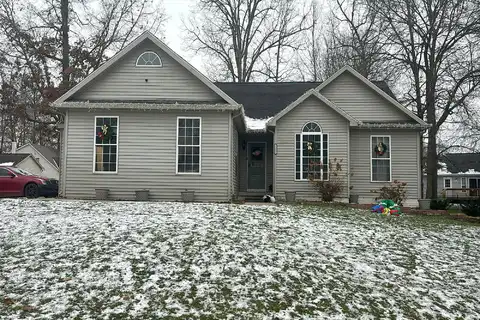 Hickory Circle, HOWELL, MI 48855